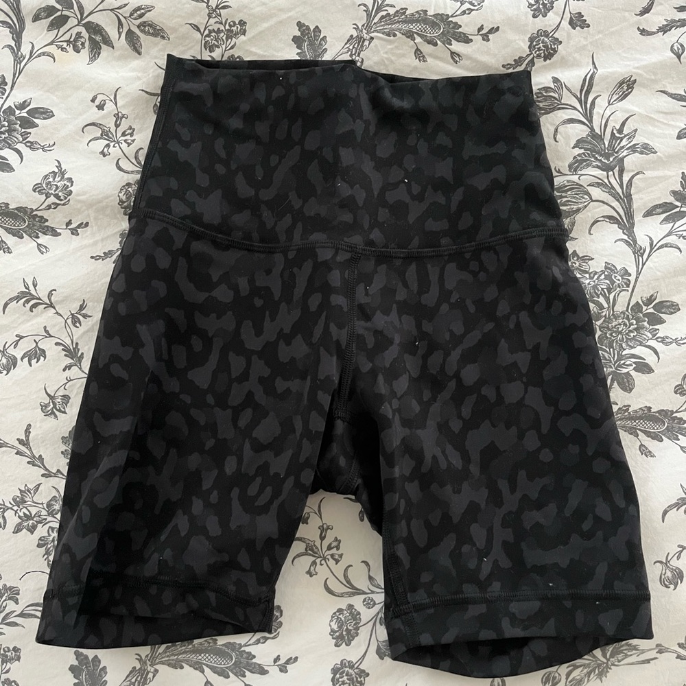 Lululemon biker shorts